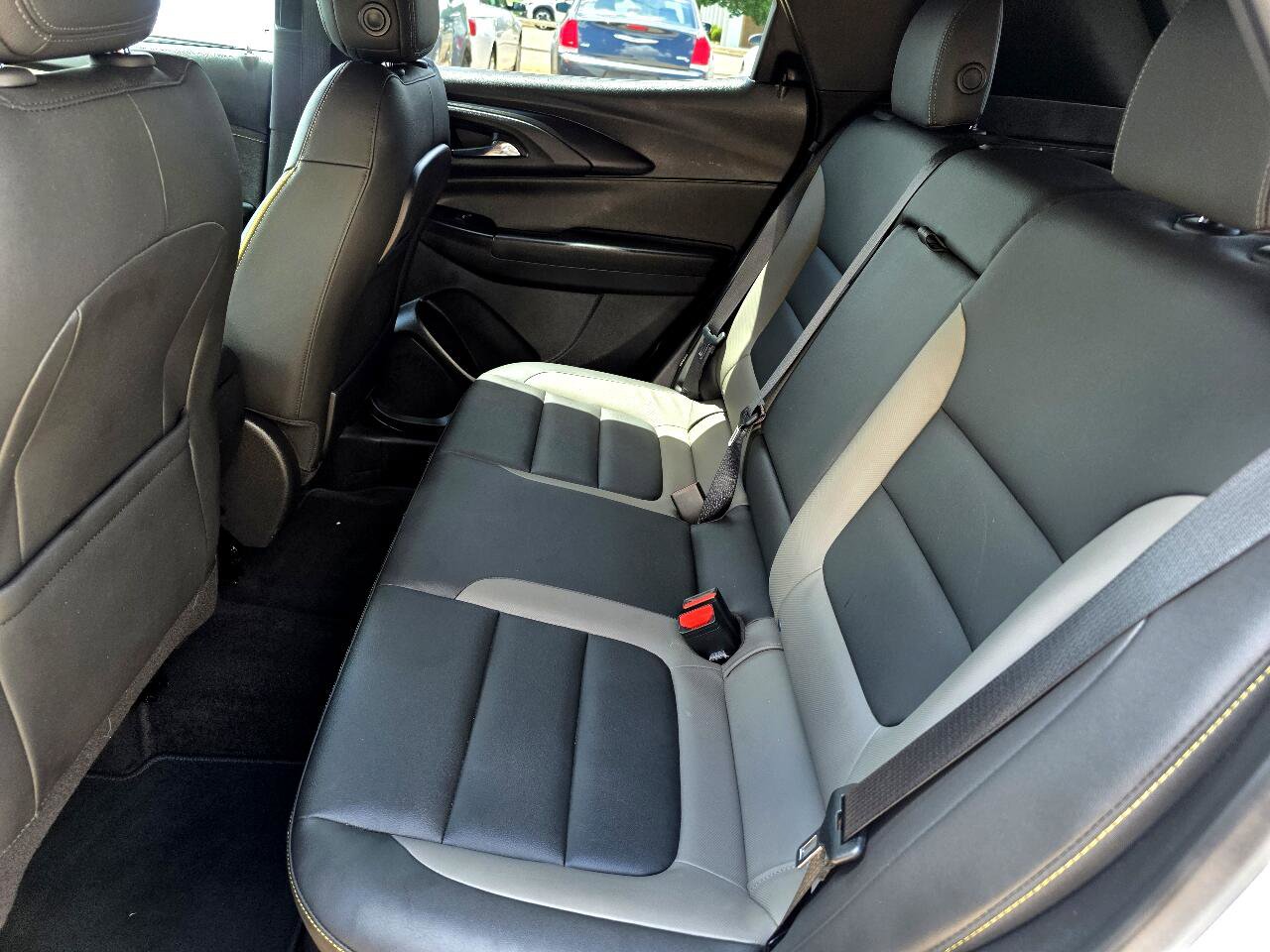Used 2024 Chevrolet TrailBlazer ACTIV w/ Driver Confidence Package image 24