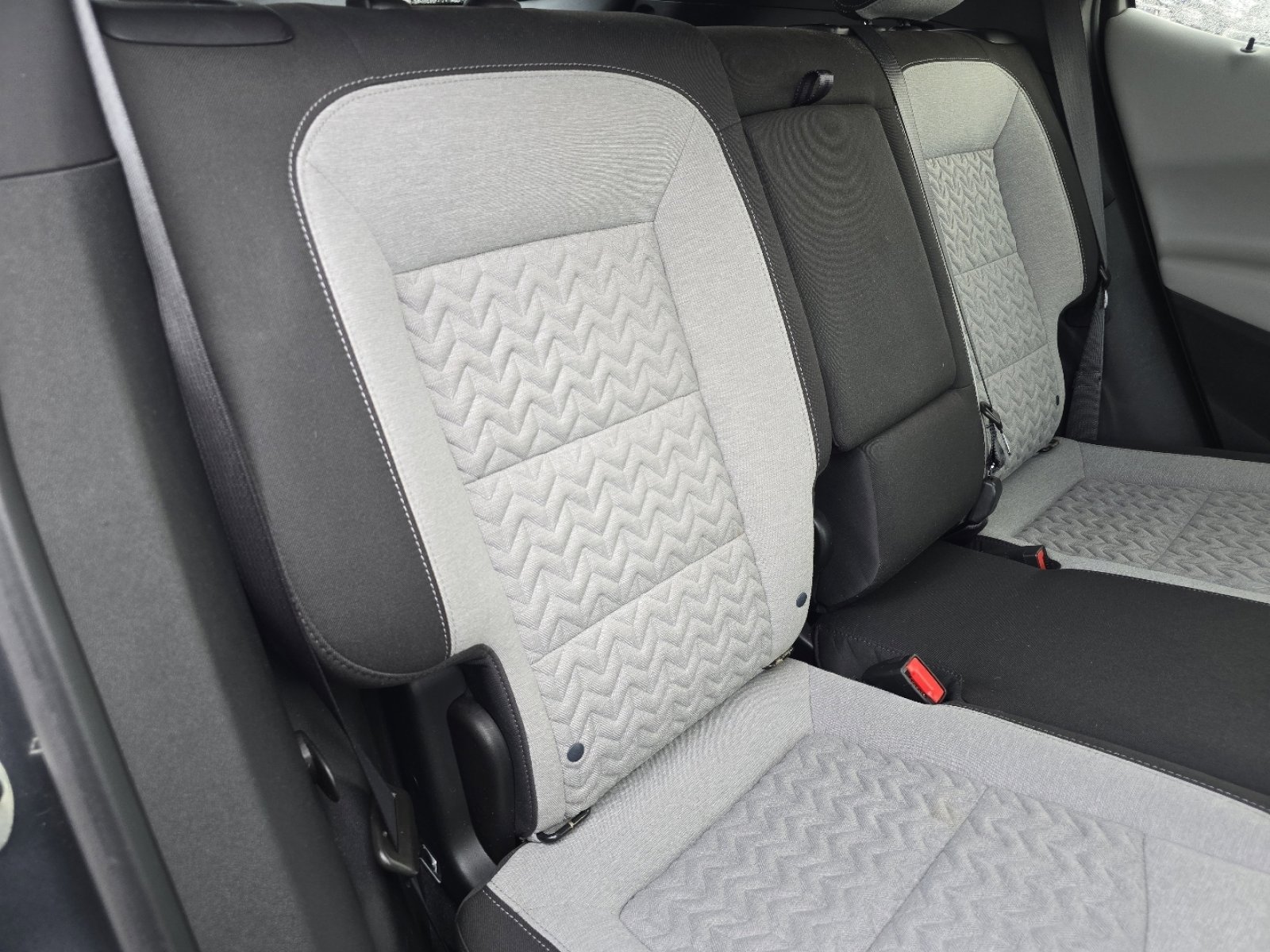 Used 2023 Chevrolet Equinox LT image 19