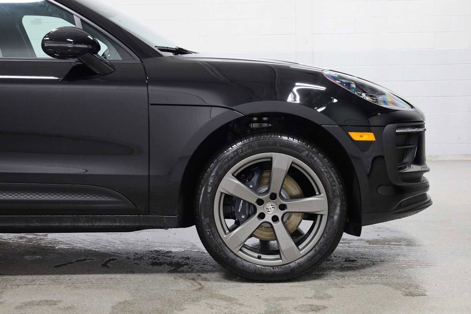 New 2026 Porsche Macan image 11