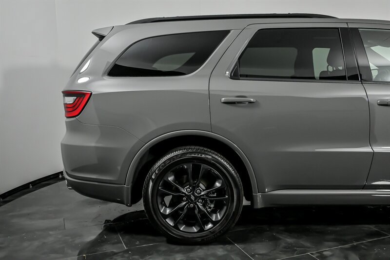 Used 2024 Dodge Durango R/T AWD/4WD image 10