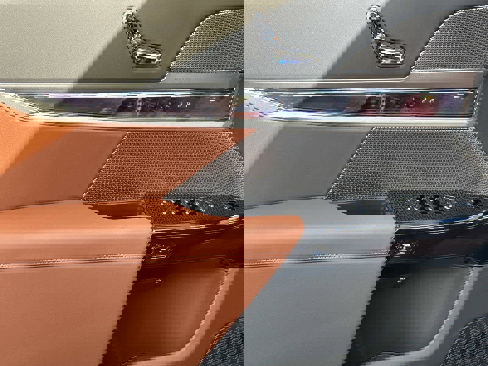 New 2026 BMW 750e xDrive 750e xDrive w/ Executive Package image 27