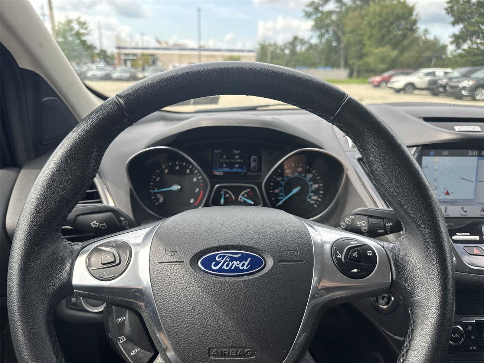 Used 2016 Ford Escape Titanium AWD/4WD image 18