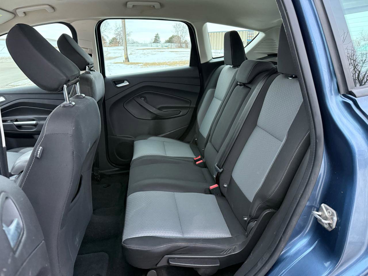 Used 2018 Ford C-MAX SE w/ Cold Weather Package image 16