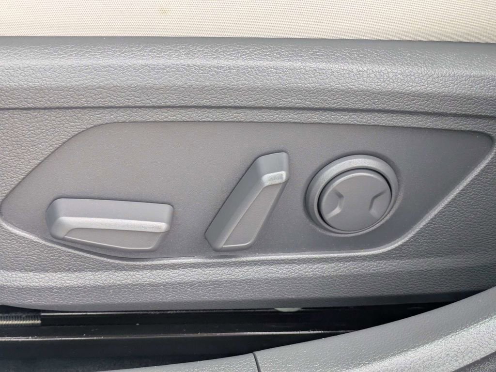 Used 2024 Hyundai Sonata SEL FWD image 19
