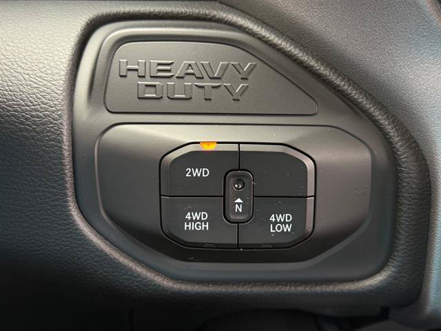New 2026 RAM 2500 Laramie AWD/4WD image 8