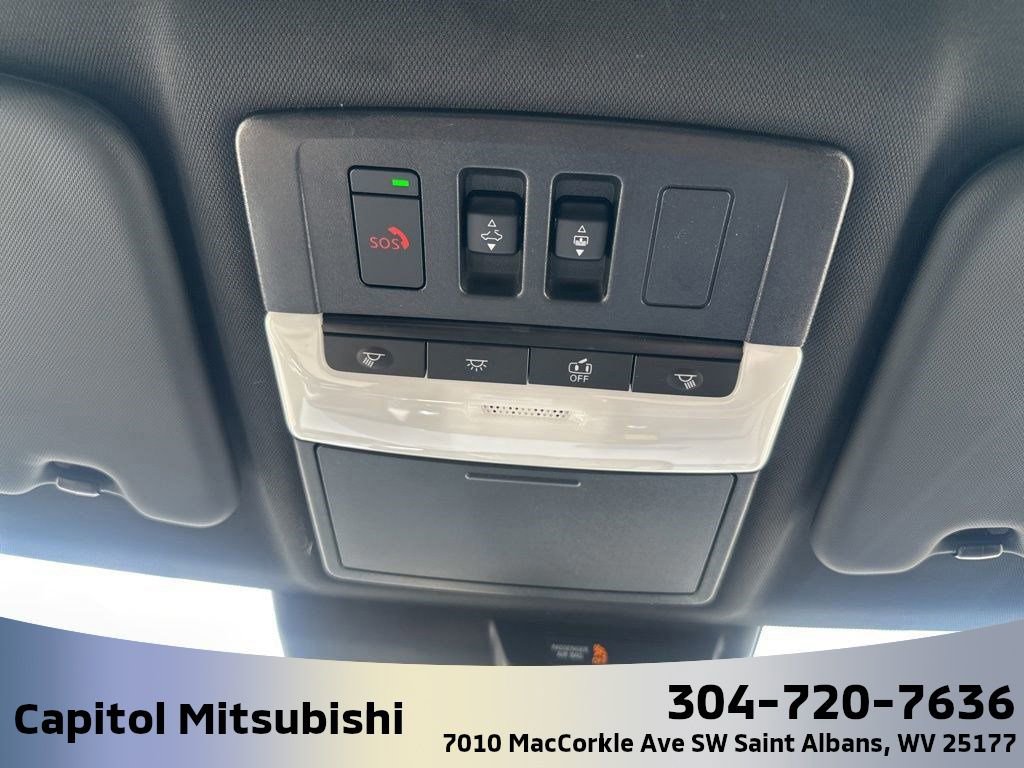 New 2025 Mitsubishi Outlander SEL image 35