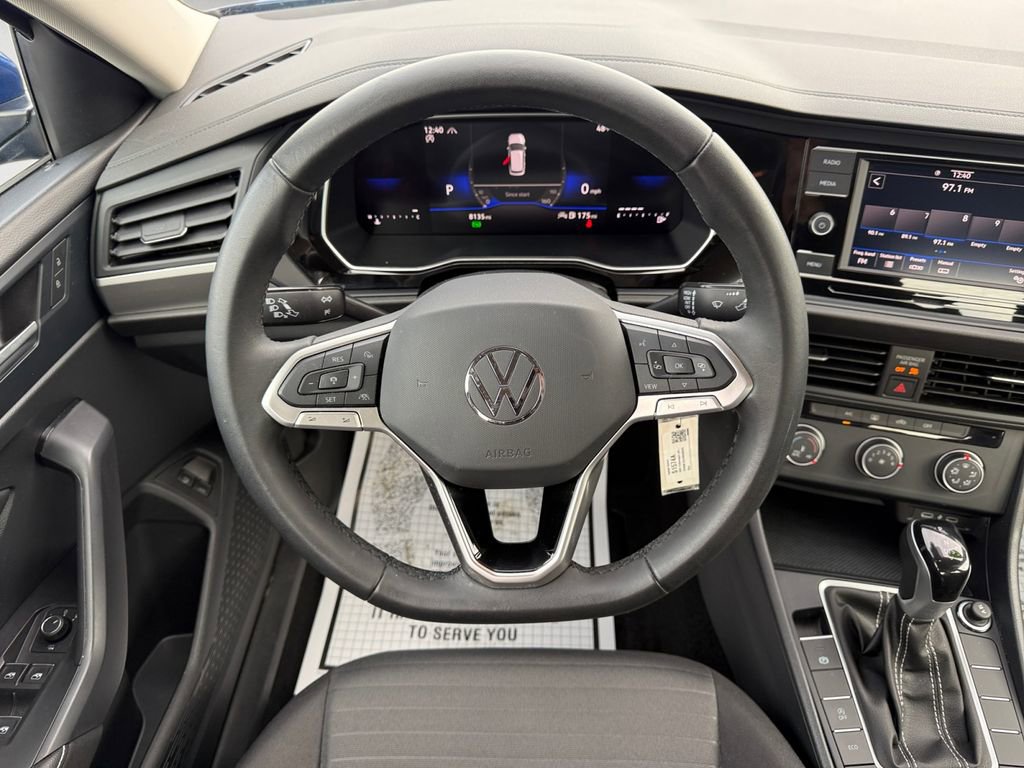 Used 2024 Volkswagen Jetta S image 13