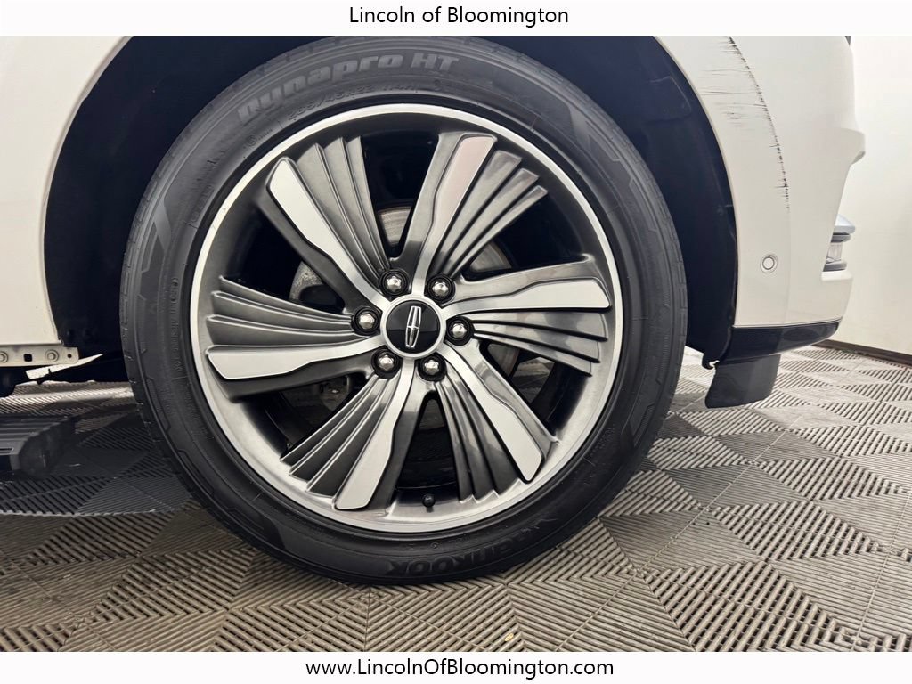 Used 2019 Lincoln Navigator Reserve AWD/4WD image 27