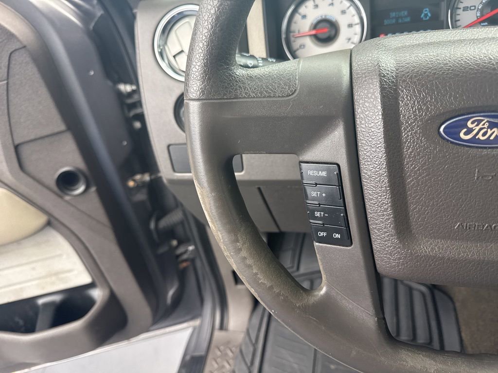 Used 2010 Ford F150 XLT image 27