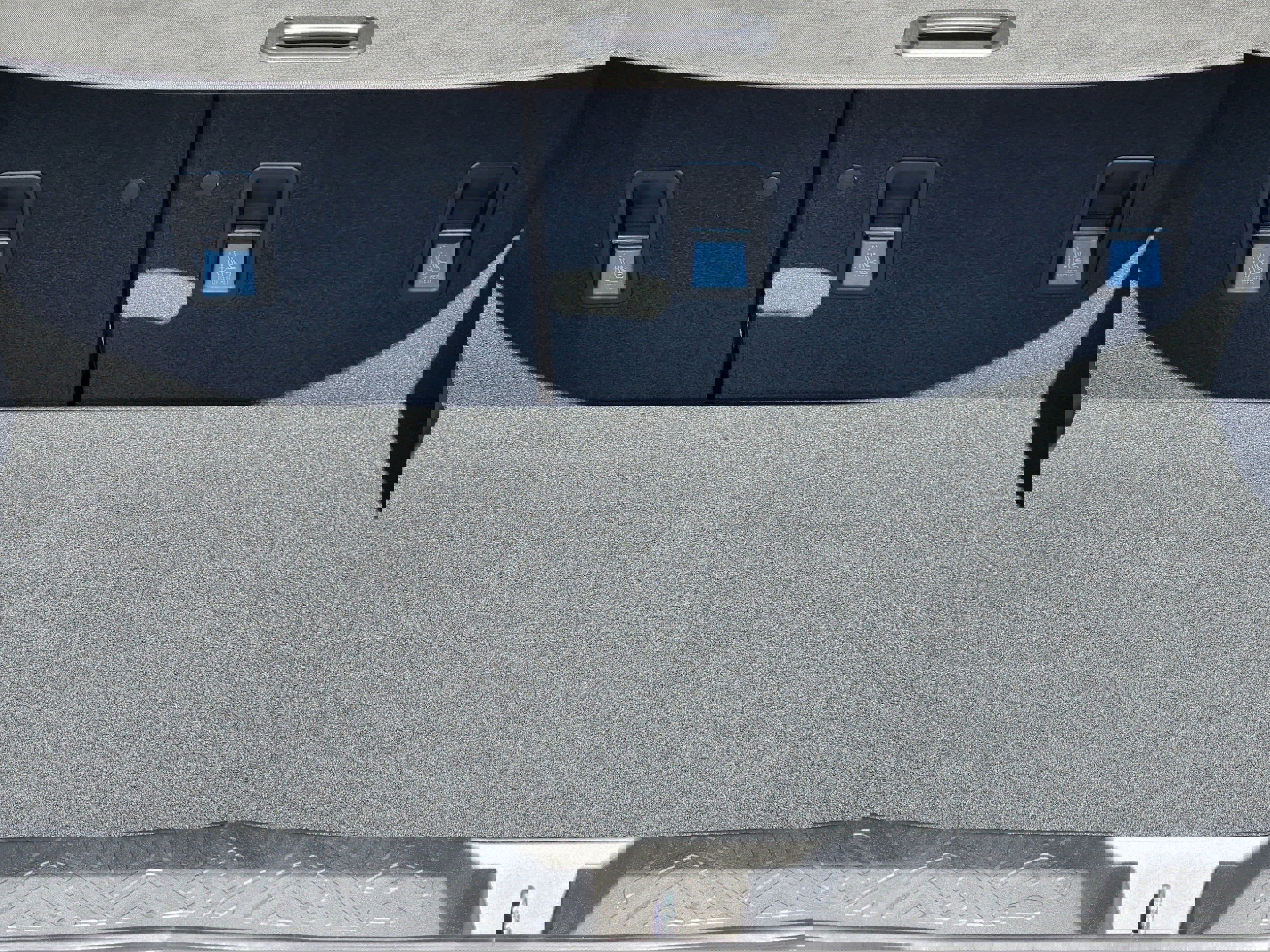 New 2025 Subaru Crosstrek 2.5i Limited w/ Popular Package #4A image 13