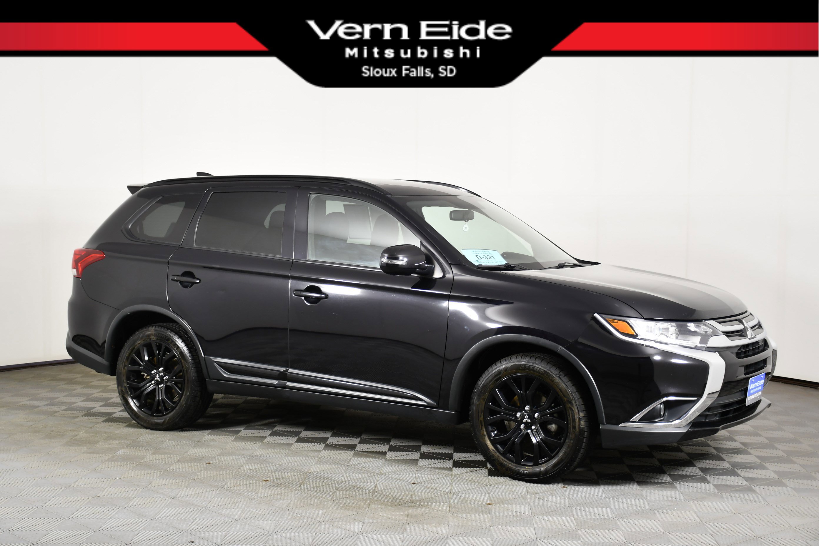 Used 2018 Mitsubishi Outlander LE
