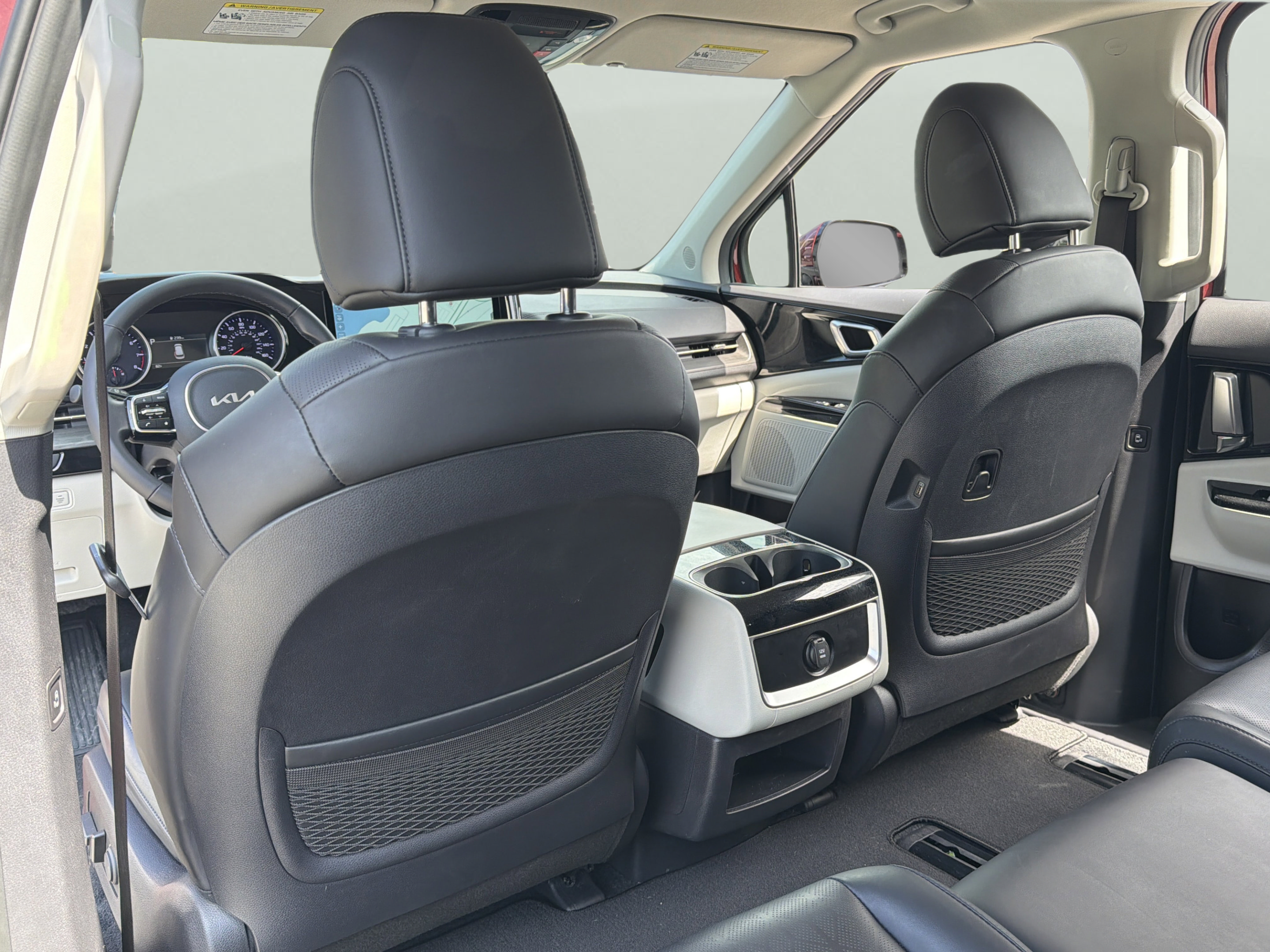 Certified 2024 Kia Carnival EX FWD image 20