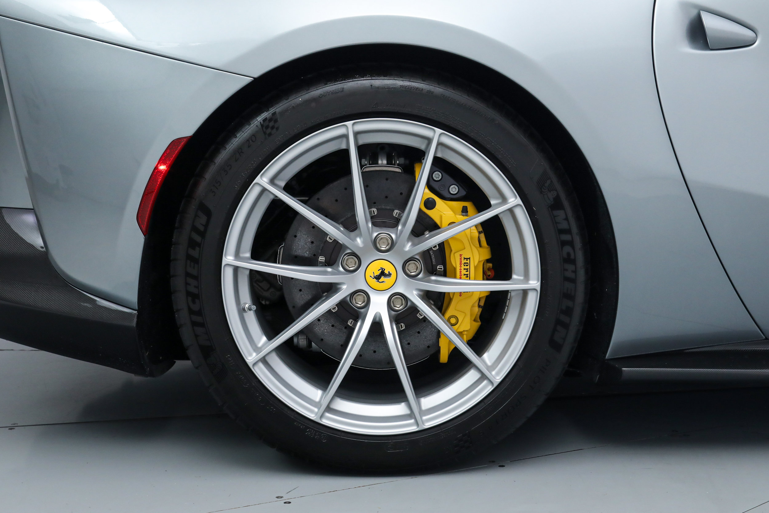 Certified 2023 Ferrari 812 GTS RWD image 41