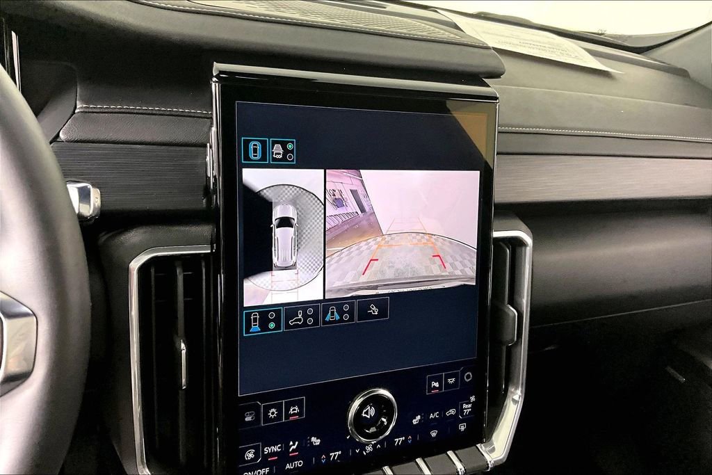 Certified 2025 GMC Acadia Elevation w/ Elevation Premium Package image 14