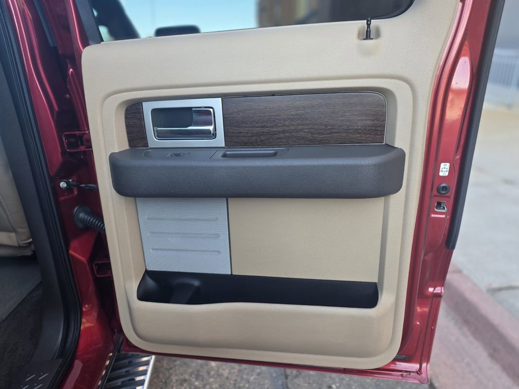 Used 2013 Ford F150 Lariat w/ Lariat Chrome Pkg AWD/4WD image 25