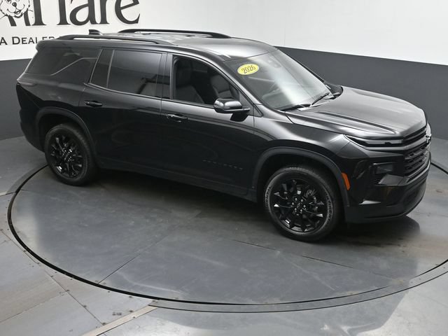 Used 2026 Chevrolet Traverse LT w/ Midnight/Sport Edition FWD image 44