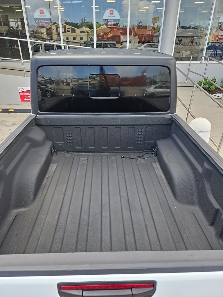 Used 2020 Jeep Gladiator Sport w/ Quick Order Package 24S image 19