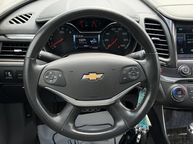 Used 2015 Chevrolet Impala LT w/ Convenience Package FWD image 37