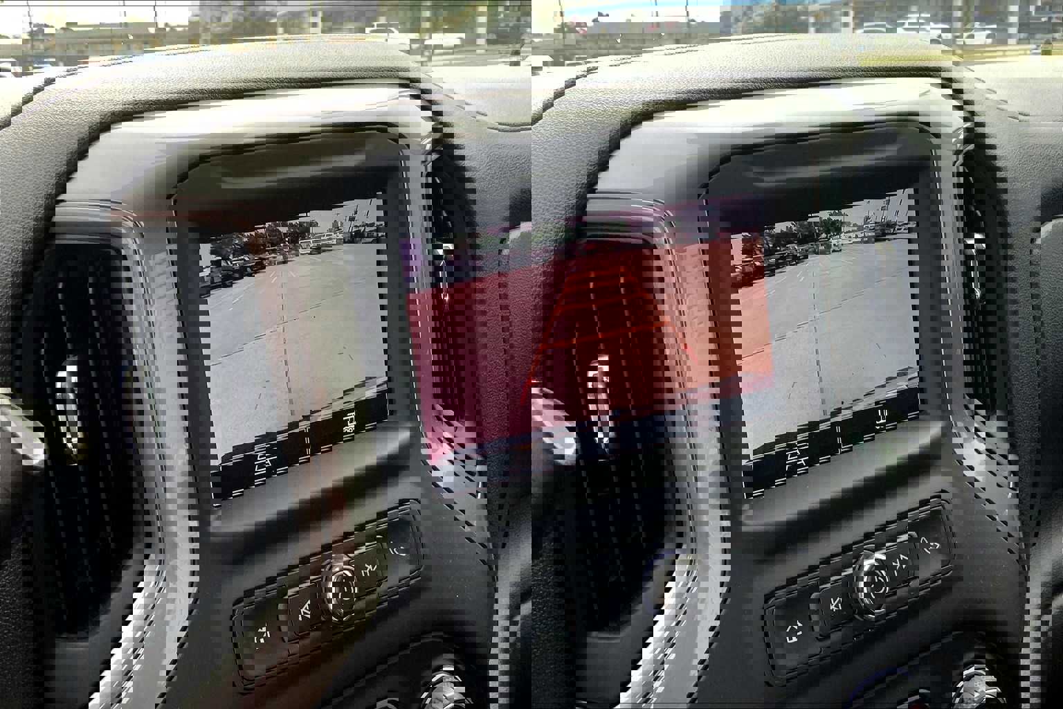 Used 2023 Chevrolet Silverado 1500 Custom image 61