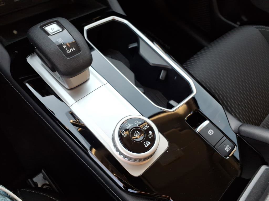 Used 2025 Mitsubishi Outlander ES image 26