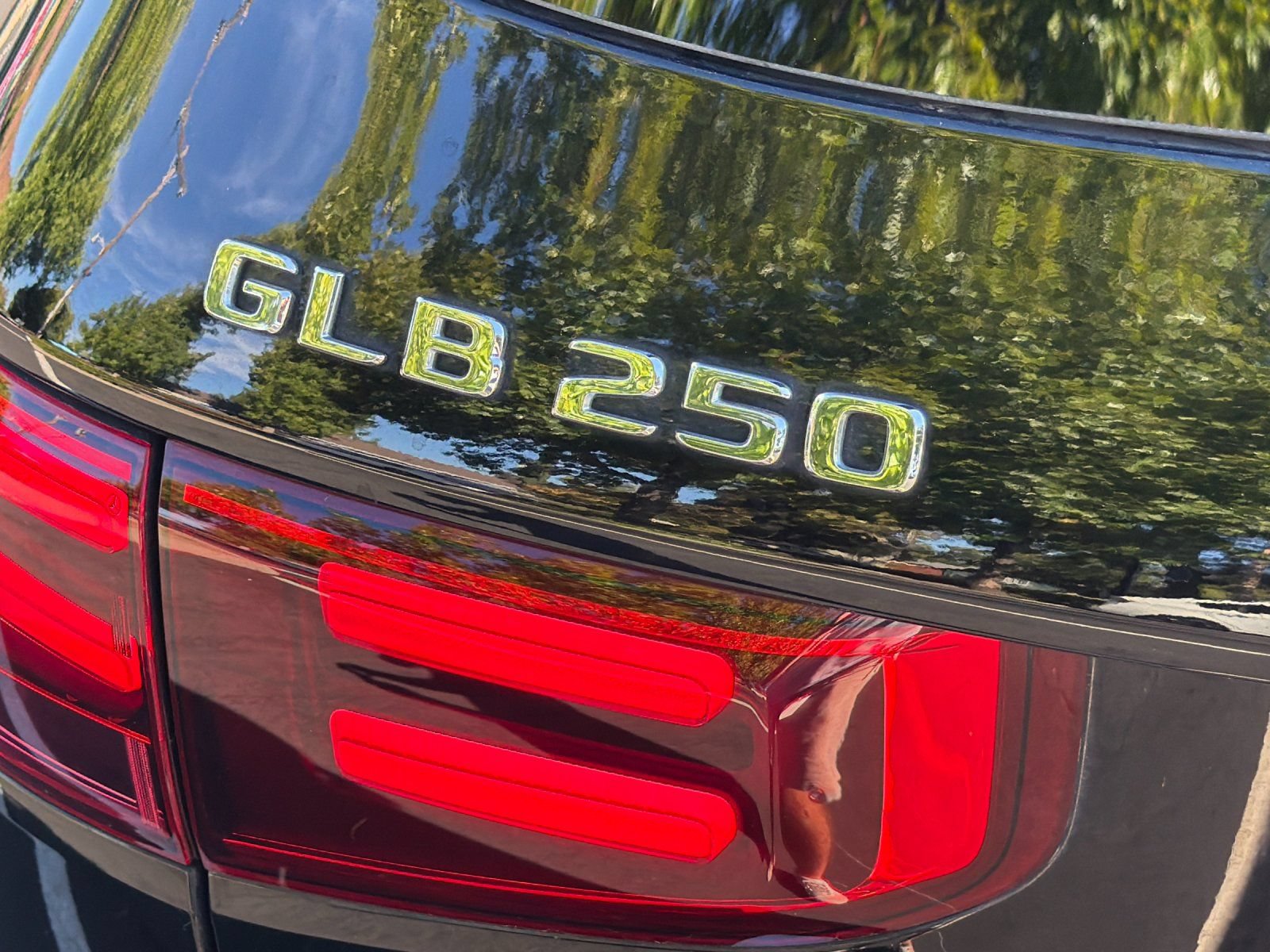 Used 2026 Mercedes-Benz GLB 250 image 24