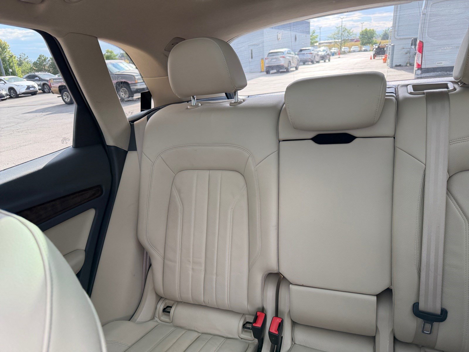 Used 2018 Audi Q5 2.0T Premium Plus w/ Premium Plus Package AWD/4WD image 18