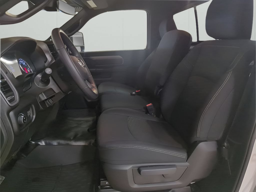 New 2026 RAM 2500 Tradesman AWD/4WD image 9
