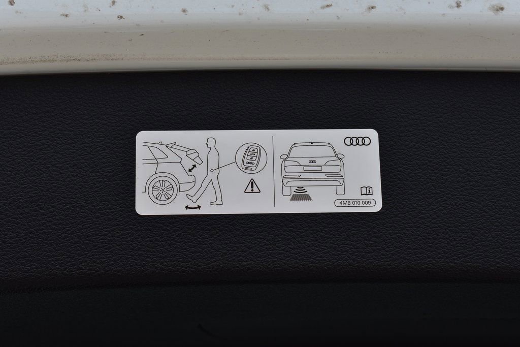 Used 2025 Audi Q7 3.0T Premium Plus image 33