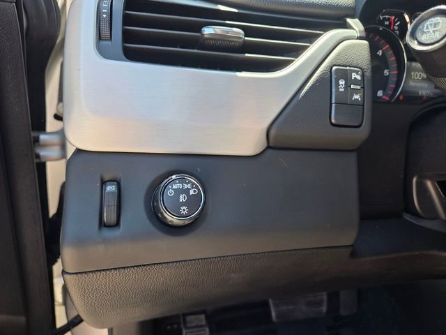 Used 2016 GMC Yukon SLE w/ Enhanced Driver Alert Package image 23