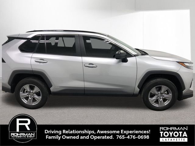Used 2023 Toyota RAV4 LE image 8