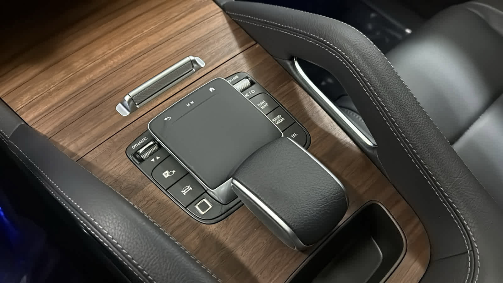 New 2026 Mercedes-Benz GLE 350 4MATIC image 24