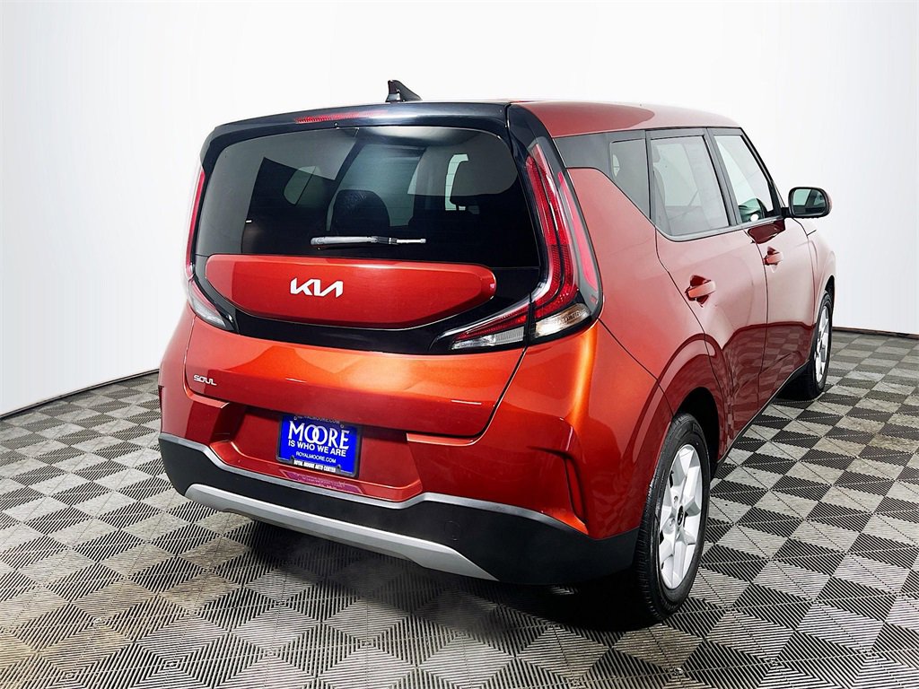 Used 2023 Kia Soul LX w/ Option Group 015 image 8