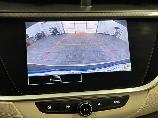 Used 2023 Buick Encore GX Preferred w/ Cold Weather Comfort Package FWD image 22