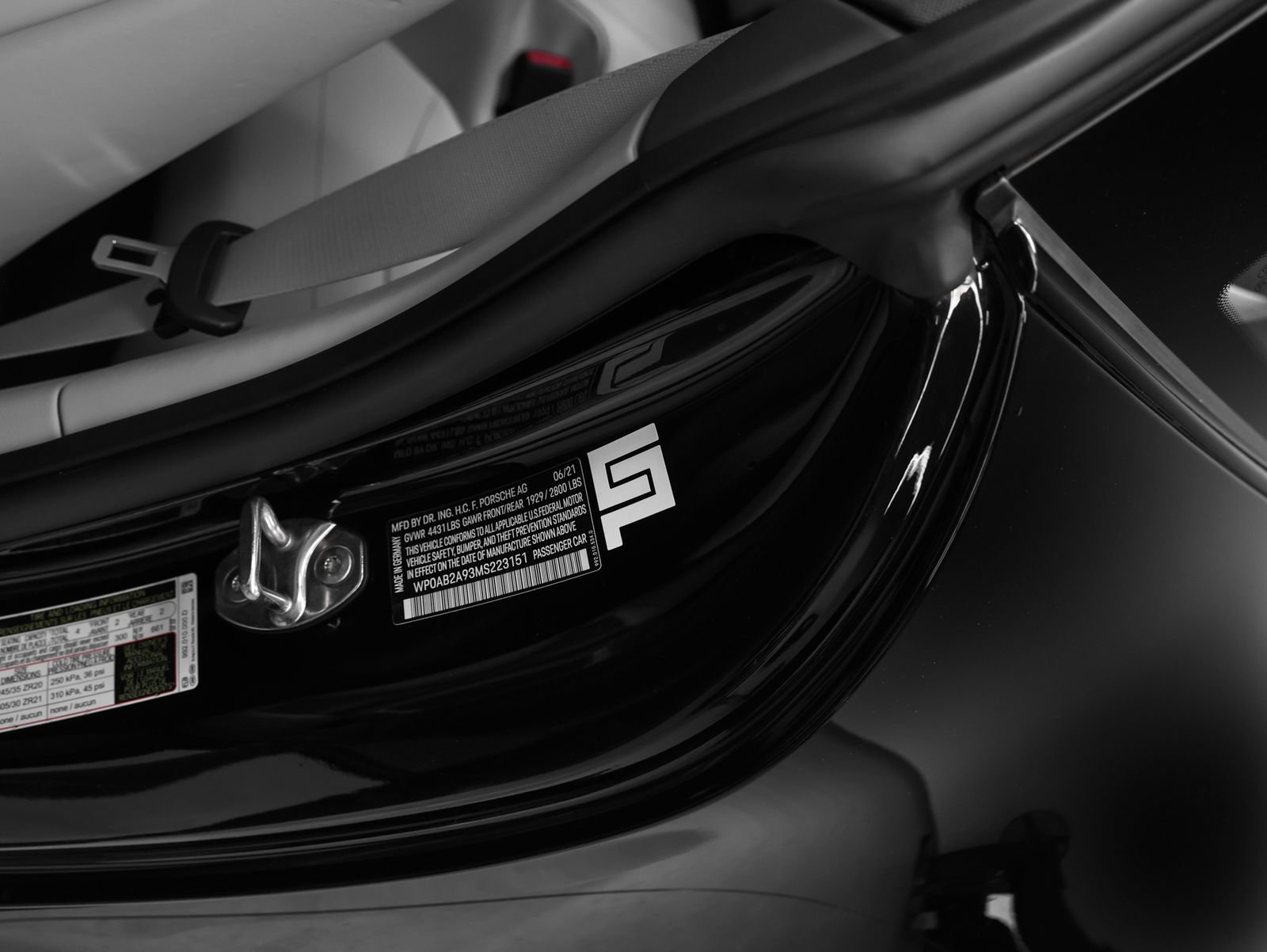 Certified 2021 Porsche 911 Carrera 4S image 43
