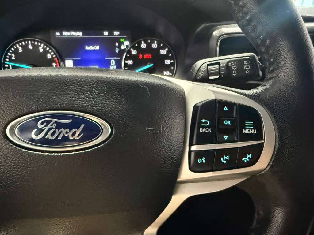 Used 2022 Ford Explorer XLT w/ Equipment Group 202A RWD image 20