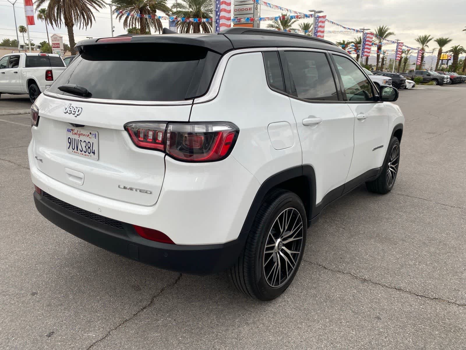 Used 2025 Jeep Compass Limited AWD/4WD image 7