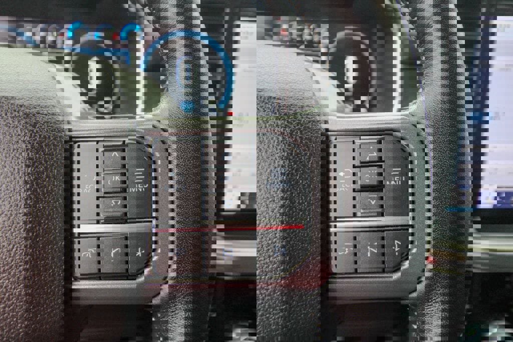 Used 2023 Ford F150 Lariat w/ Equipment Group 502A High image 21