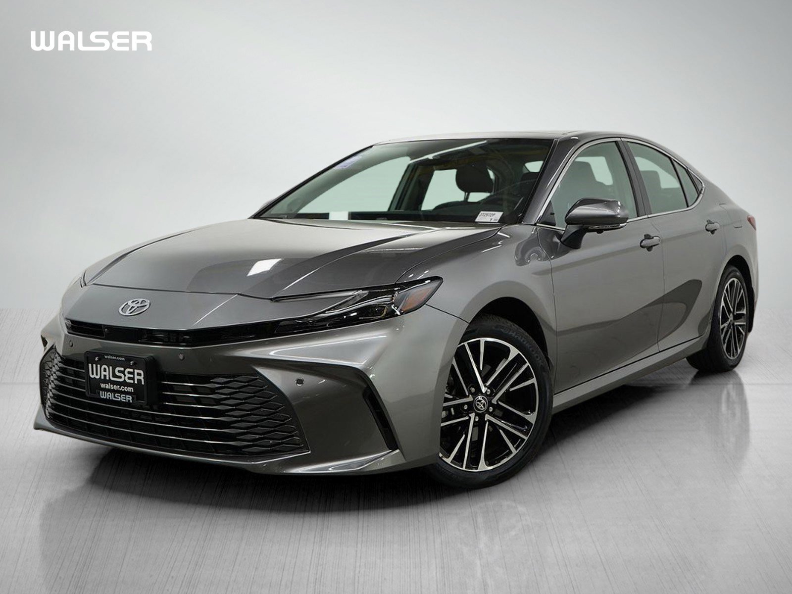 Used 2025 Toyota Camry XLE