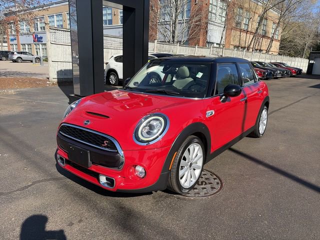 Used 2019 MINI Cooper S FWD image 1