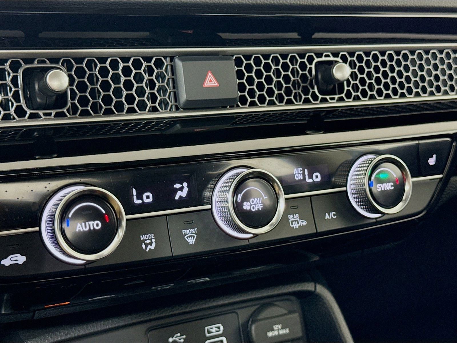 Used 2023 Honda Civic Touring image 21