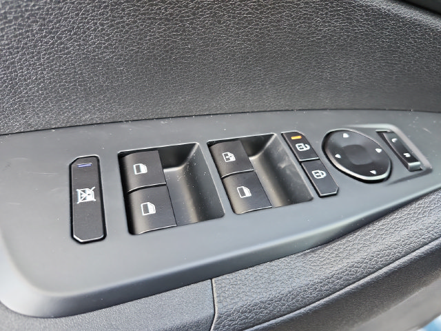 New 2027 Kia Sportage S FWD image 22