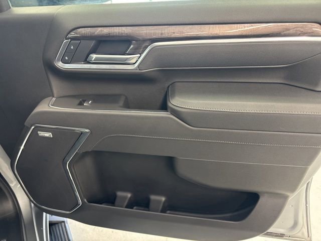 Used 2025 Chevrolet Silverado 3500 LTZ w/ LTZ Plus Package image 25