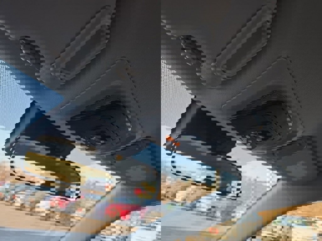 Certified 2023 Toyota Corolla LE image 27