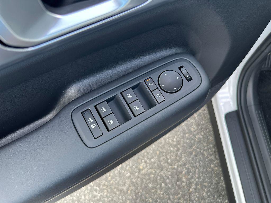 New 2026 Hyundai Santa Fe SE image 11