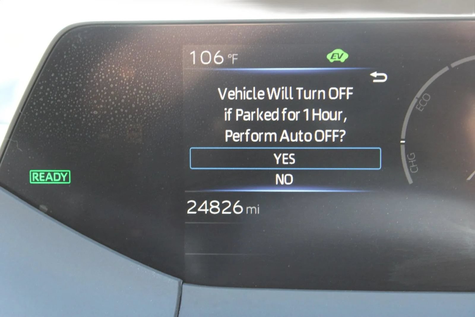 Used 2025 Toyota Prius LE FWD image 27