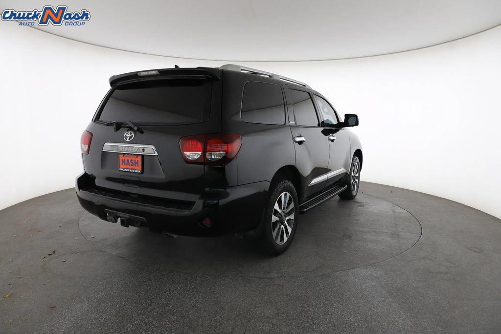 Used 2019 Toyota Sequoia Limited w/ Safety & Convenience Package AWD/4WD image 12