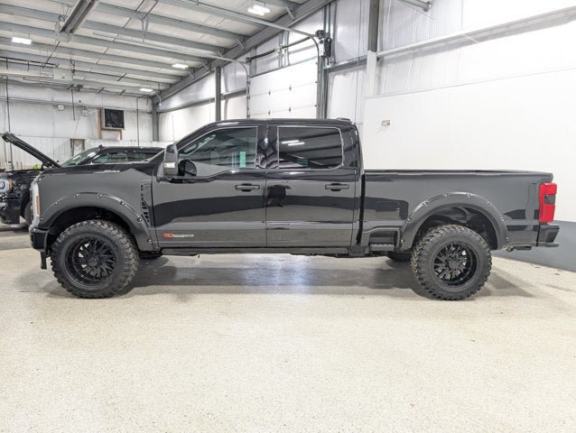 Used 2024 Ford F350 Platinum w/ FX4 Off-Road Package AWD/4WD image 6