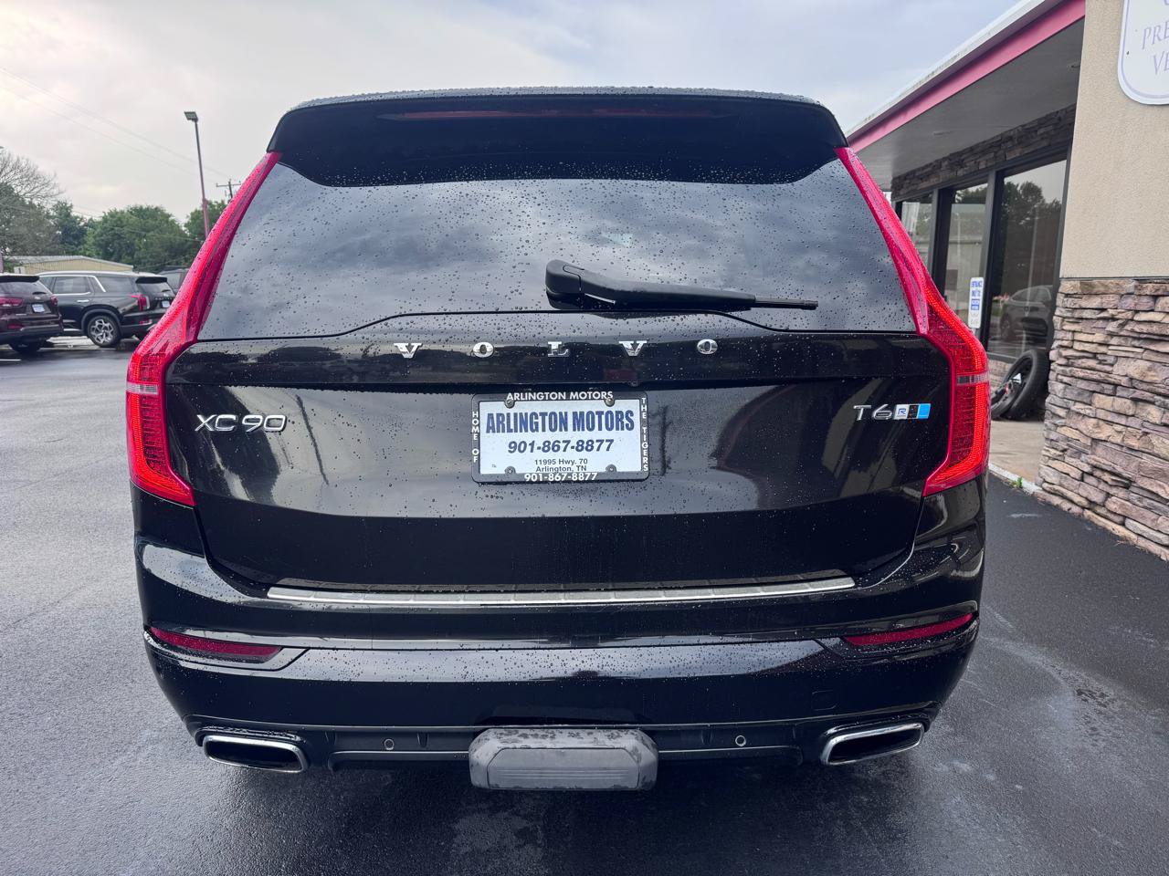 Used 2016 Volvo XC90 T6 R-Design w/ Protection Package AWD/4WD image 3