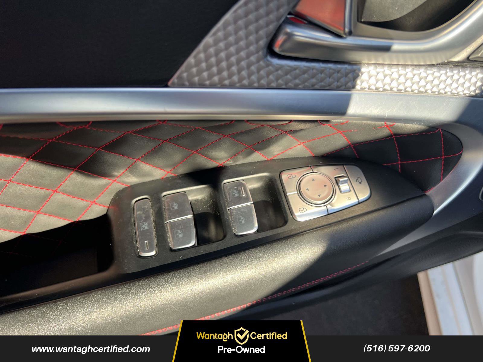 Used 2023 Genesis G70 3.3T w/ Sport Prestige Package image 17