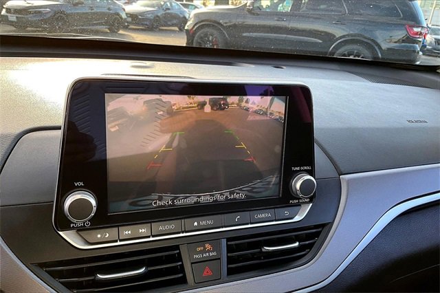 Certified 2024 Nissan Altima 2.5 SR image 13